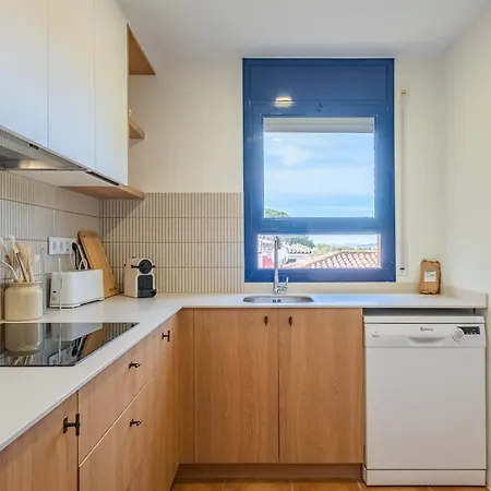 Ds-1 6 Pax Apartment *